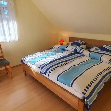 Holiday Home In Balatonmariafuerdo 19281 * Balatonmariafurdo