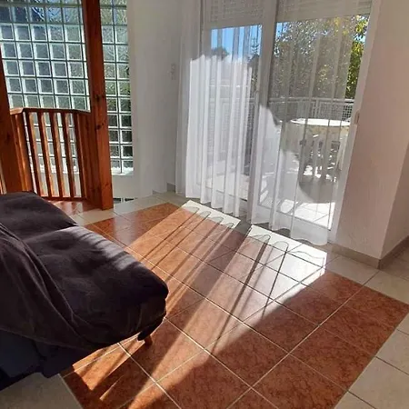 Σπίτι διακοπών In 19281