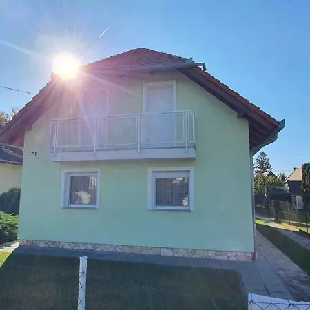 Holiday Home In Balatonmariafuerdo 19281 Holiday home
