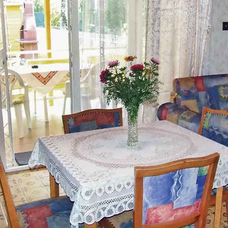 In 19281 Σπίτι διακοπών Balatonmáriafürdő