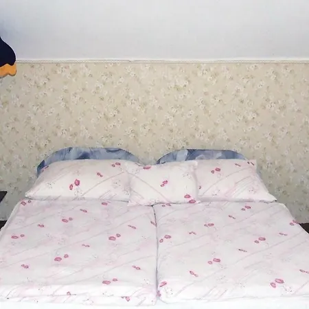 Holiday home Holiday Home In Balatonmariafuerdo 19281 Balatonmariafurdo