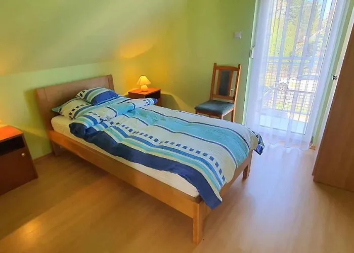 In 19281 Casa de Férias