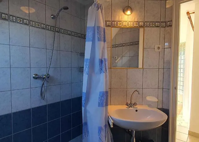 In 19281 * Balatonmáriafürdő